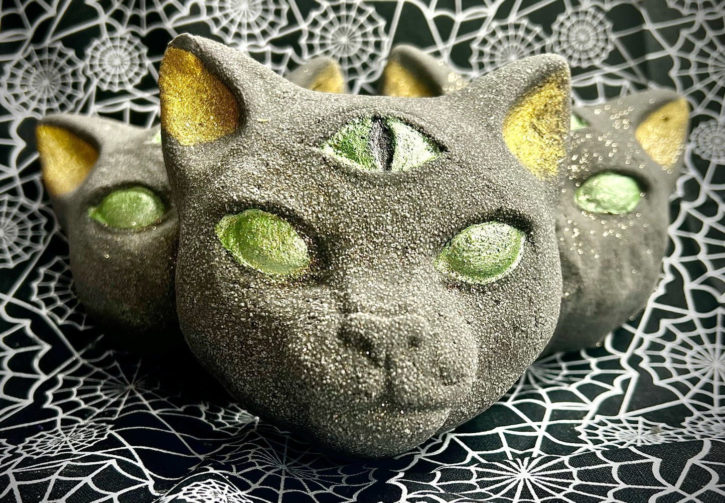 ๐โโฌ๐ Spooky Salem Bath Bomb