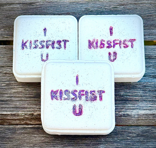 I Kissfist U