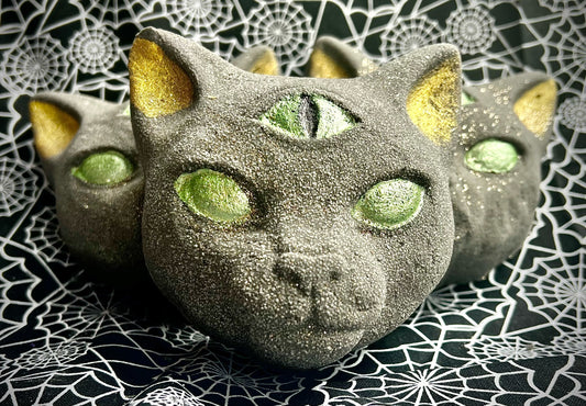🐈‍⬛🌙 Spooky Salem Bath Bomb